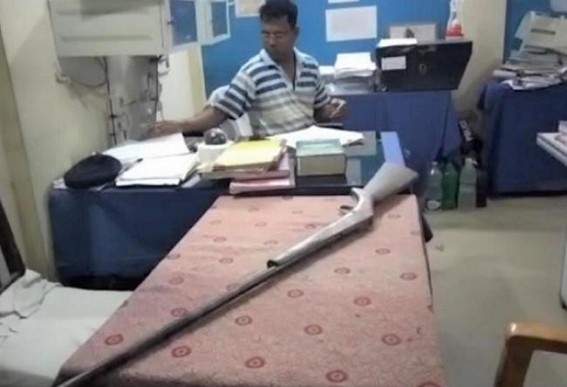 Local gun recovered from a home in Tuithampui area in Teliamura Local gun recovered from a home in Tuithampui area in Teliamura